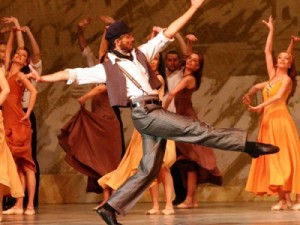 Summer cultural program free stages