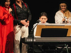 1 октомври – Ден на музиката, поезията и възрастните хора: Музикално-поетичен спектакъл "Любовта е чудо"
